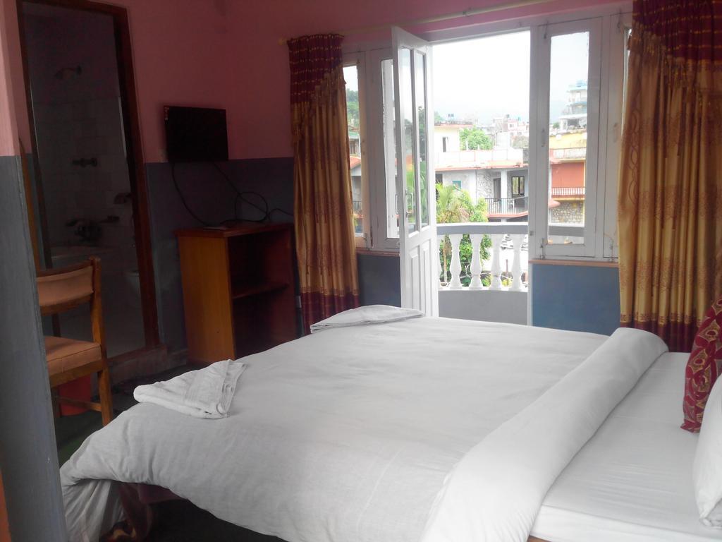 Hotel Fishtail Villa Pokhara Exterior photo